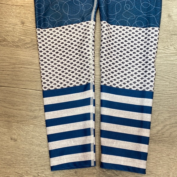 CIMA Yoga, Workout, Wear To The Gym Athletic Wear Leggings - Picture 3 of 4